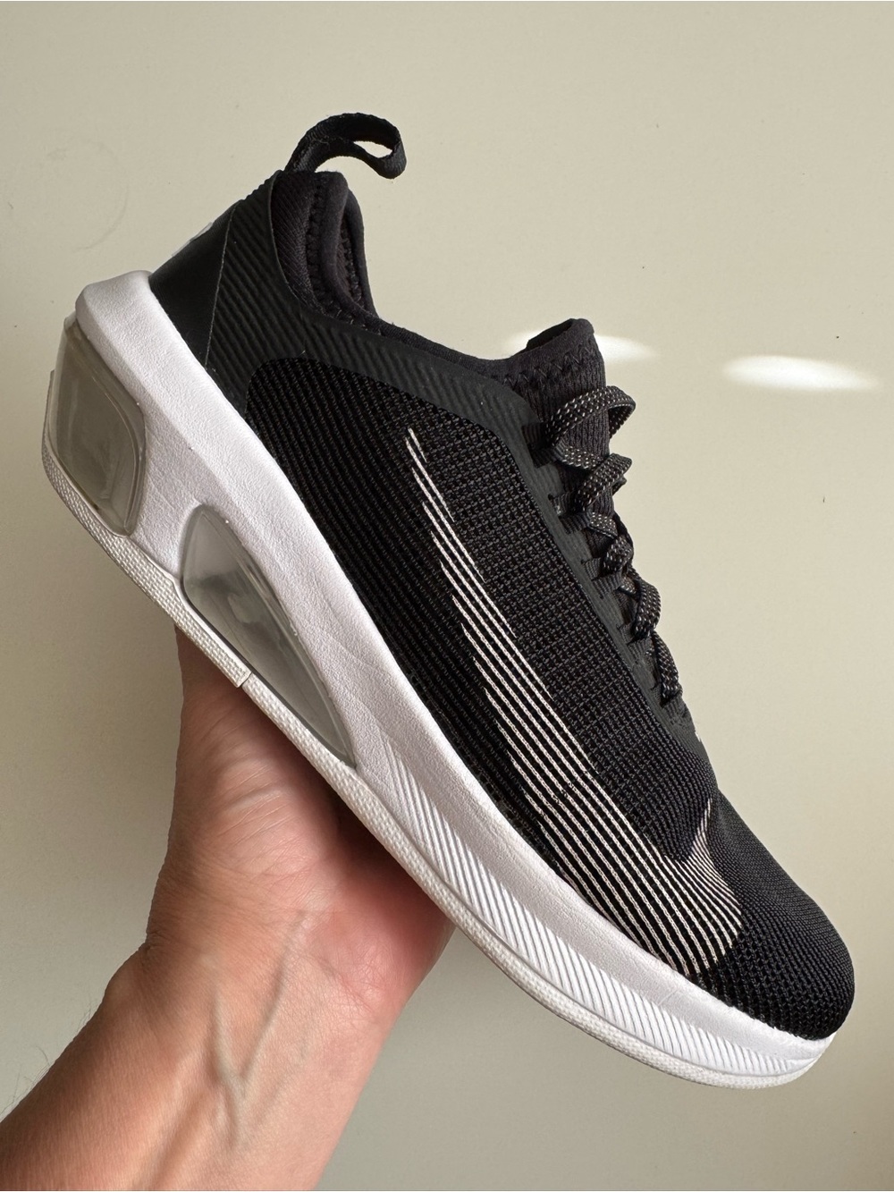 Nike Air Fly Max Black and White Women’s size 8.5